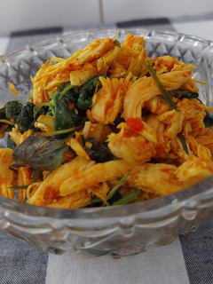 Foto resep 1. Ayam suwir pedas