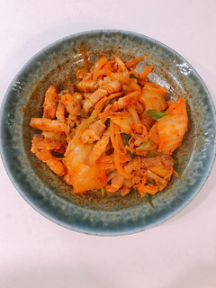 泡菜炒豬五花 的食譜成品照片