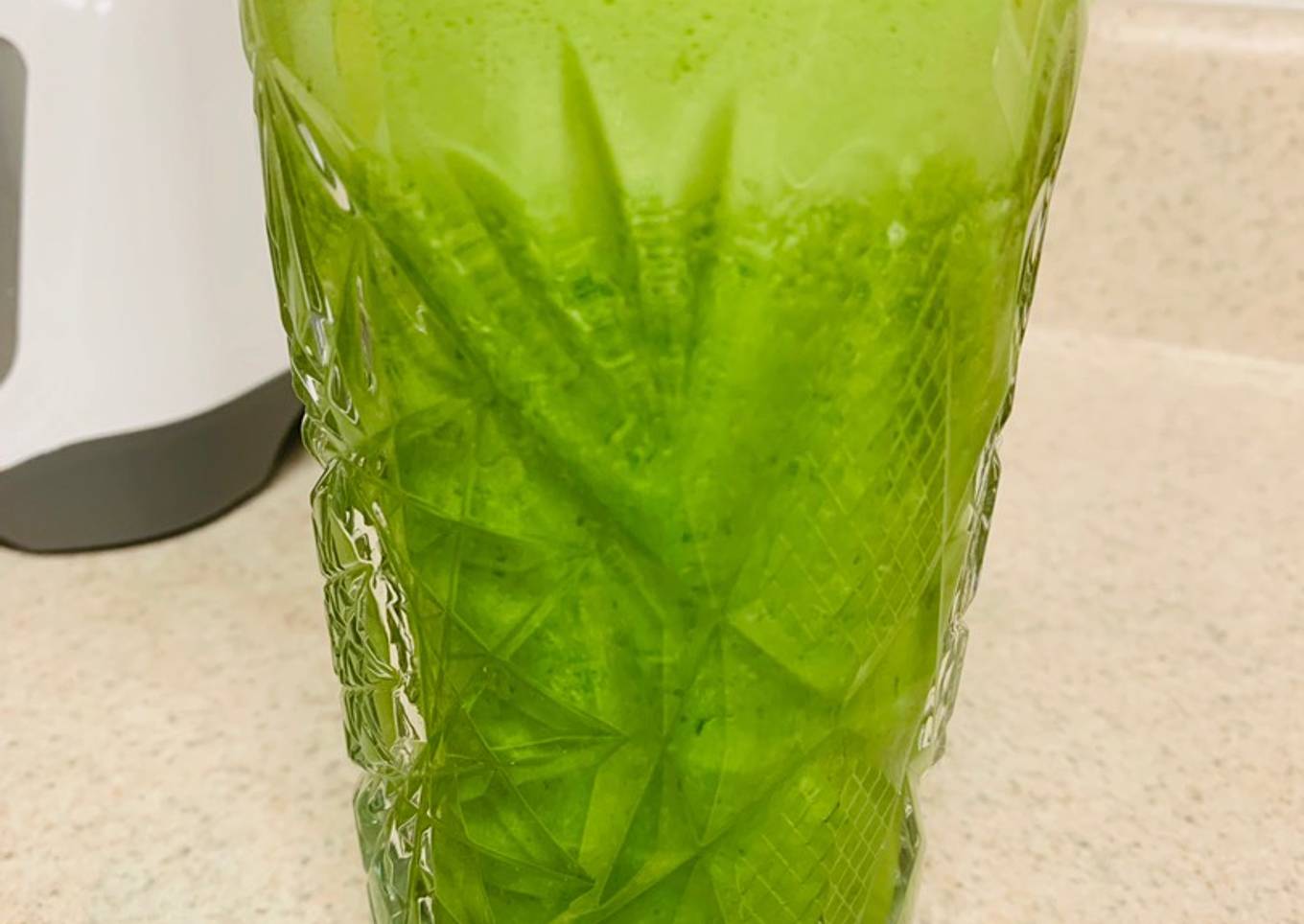 Batido quema grasa. de perejil aloe Vera y nopal