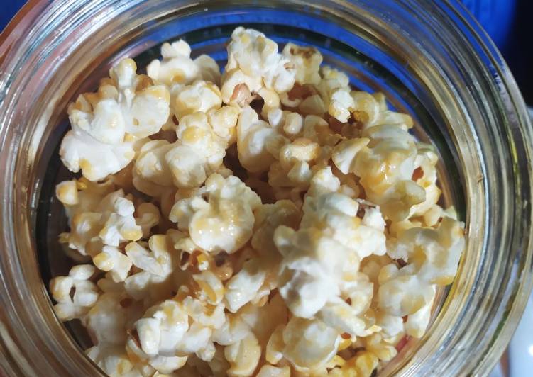 Langkah Mudah untuk Menyiapkan Salted Caramel Pop Corn anti gagal yang Bikin Ngiler