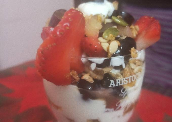 Recipe of Super Quick Homemade Healthy Walnut fruit and nut Parfait