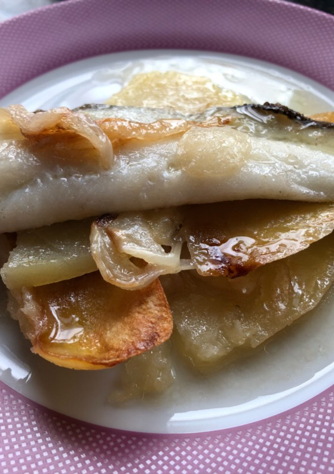 Una foto de Lenguadina con patata panadera