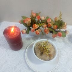 A picture of Semolina dry fruit halwa.