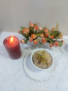 A picture of Semolina dry fruit halwa.