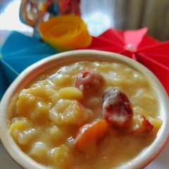 A picture of Sweet Pongal.