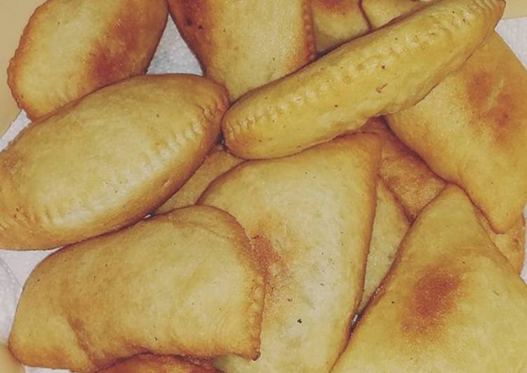 Panzerotti o cucoli fritti