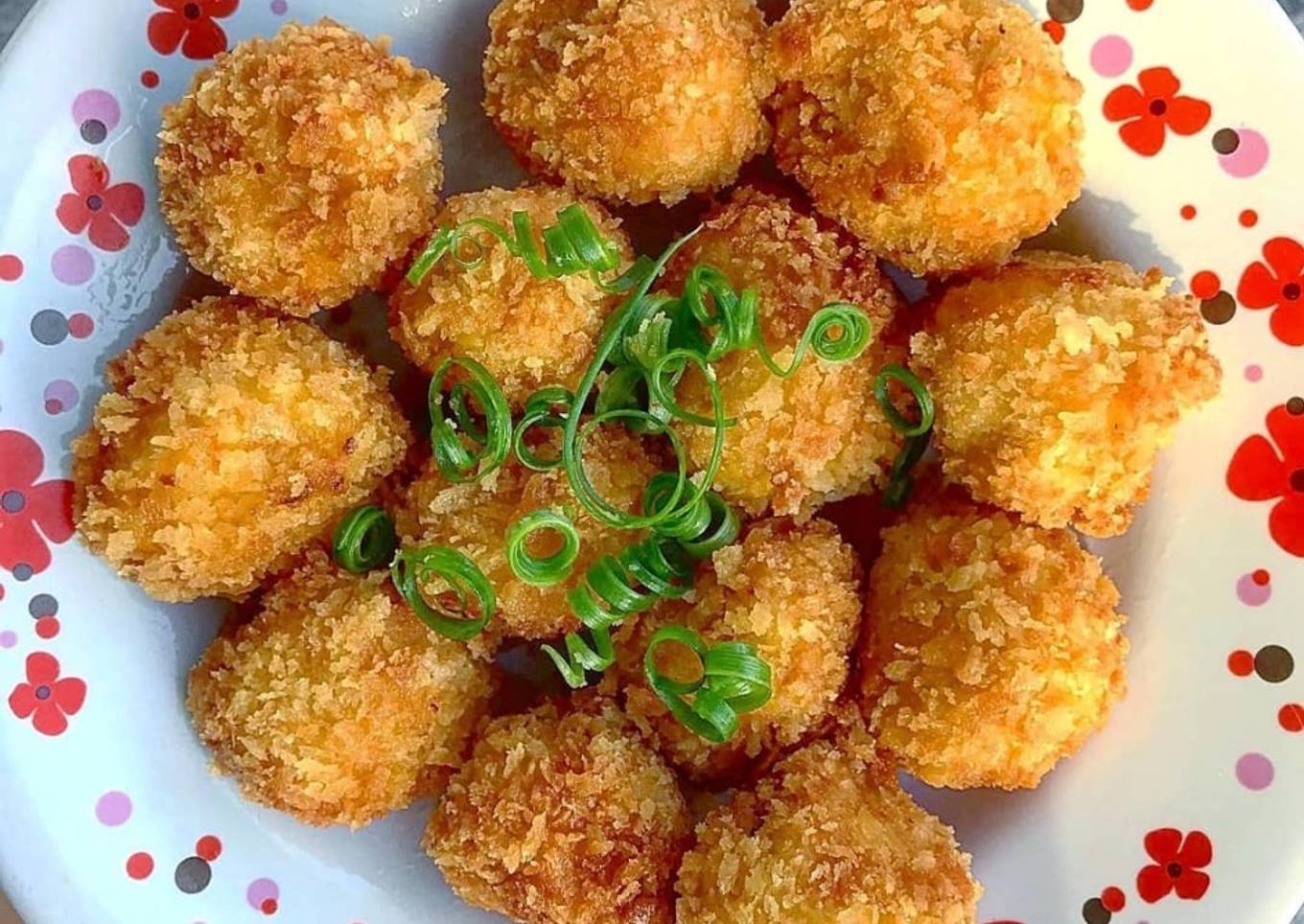 Bola Ayam Jamur