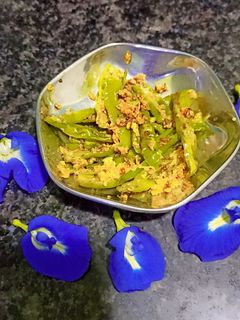 राजस्थानी दही मिर्ची रेसिपी मुख्य फोटो