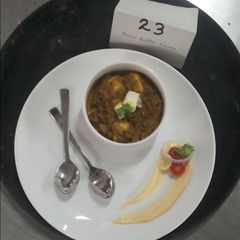 A picture of Paneer butter masala.