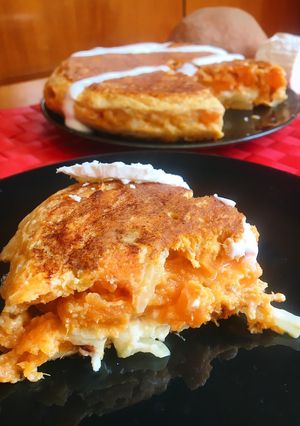 Foto principal de Tortilla de boniato y rulo de cabra