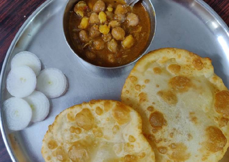 Step-by-Step Guide to Cook Perfect Bhatura recipe