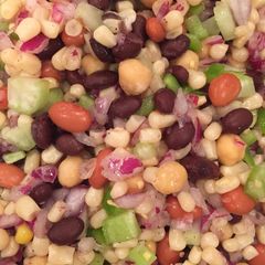 A picture of Texas Caviar.