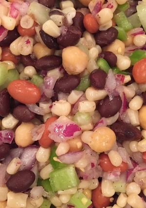 A picture of Texas Caviar.