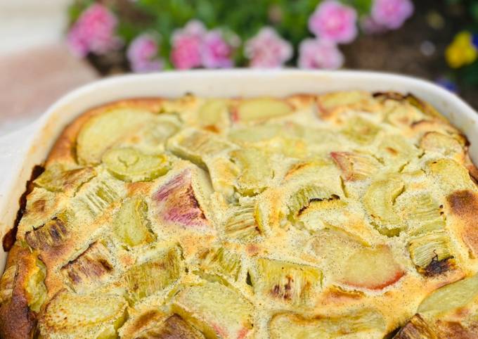 🌸Clafoutis à la rhubarbe 🌸