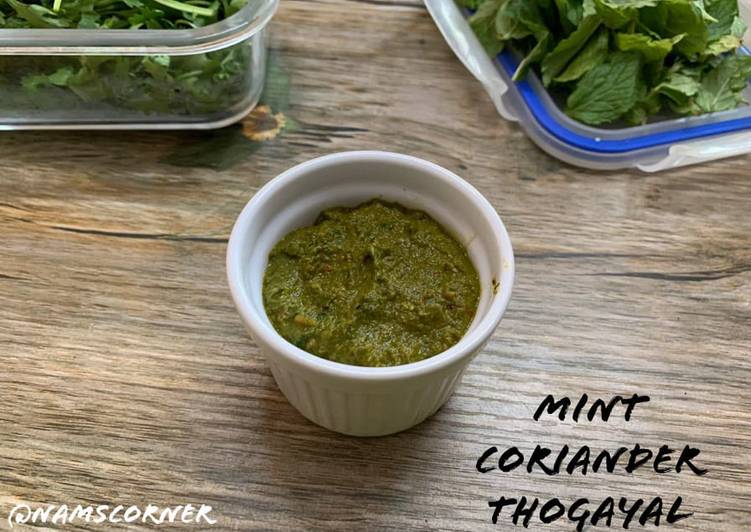 Recipe of Appetizing Mint Coriander Thogayal Recipe | Pudina kothamalli thuvaiyal | Mint Coriander Chutney