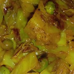 A picture of Cabbage Sabzi.