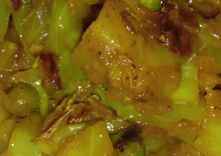 Simple Way to Prepare Favorite Cabbage Sabzi