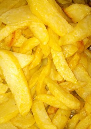 A picture of Fried potatoes.