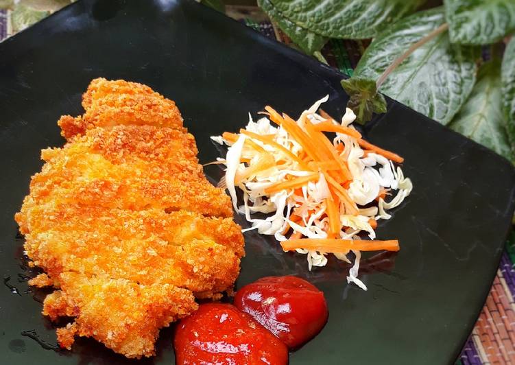 Langkah Mudah untuk Menyiapkan 13. Chicken Katsu, Lezat Sekali