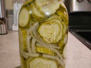 A picture of mustard pickles