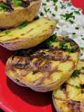 ,,Grillowane ziemniaki z serkiem wiejskim i szczypiorkiem,,