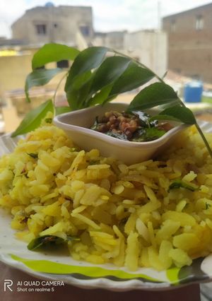 A picture of Instant salty poha.