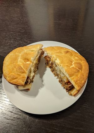 A picture of Cloud bread.