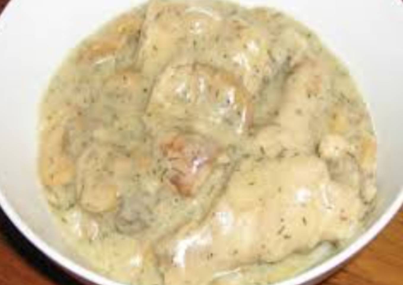 Hongos en salsa blanca con pollo