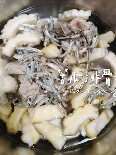 苦瓜排骨湯 的食譜成品照片