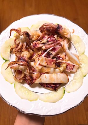 Hình của món Mực nướng sa tế giòn, ngọt.