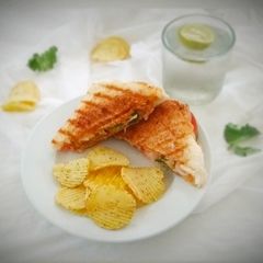A picture of Peri Peri Sandwich.
