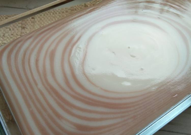 Resep Puding Santan Zebra yang Lezat