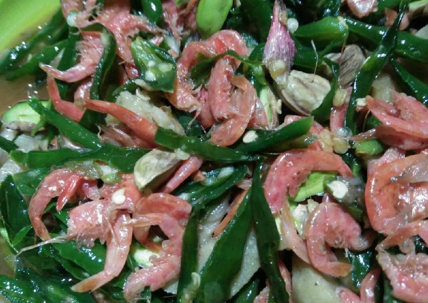 Resep Pedes2 udang kering pete lombok ijo oleh ros mey Resep Pedes2 udang kering pete lombok ijo oleh ros mey