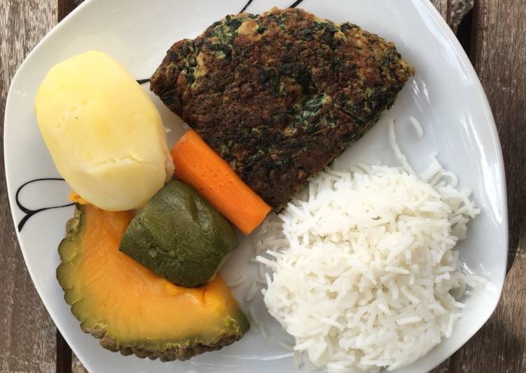 Tortilla de Acelga con verduras hervidas y arroz blanco