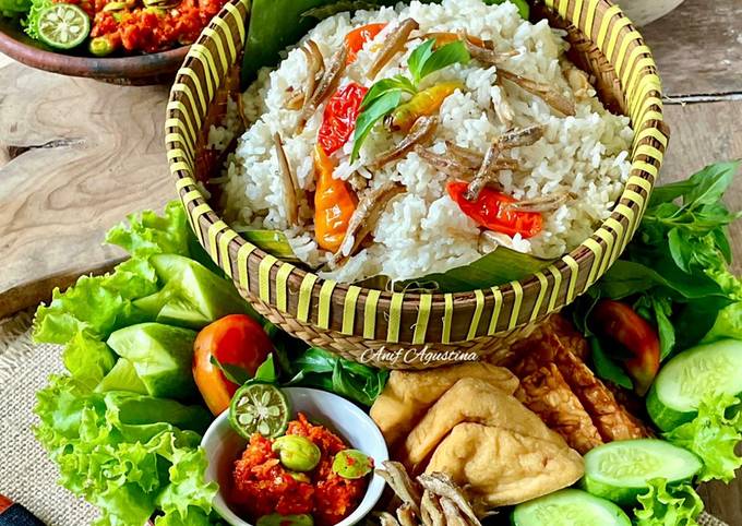 Resep Nasi Liwet Ngariung Oleh Anif Agustina Cookpad