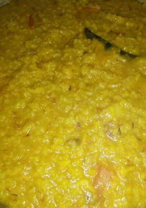 মুগ ডালের খিচুড়ি (mug daler khichuri recipe in Bengali) রেসিপির প্রধান ছবি