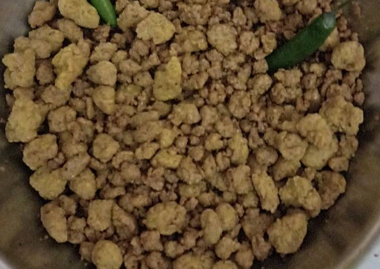 Recipe of Homemade Besan karare namkeen
