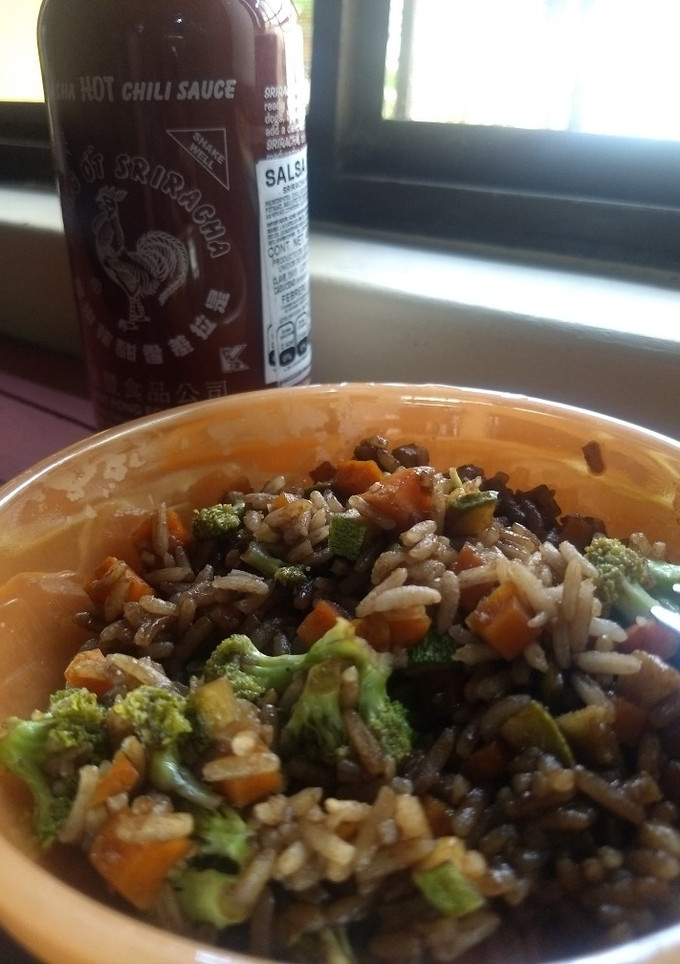 Una foto de Arroz Cantones (chino)