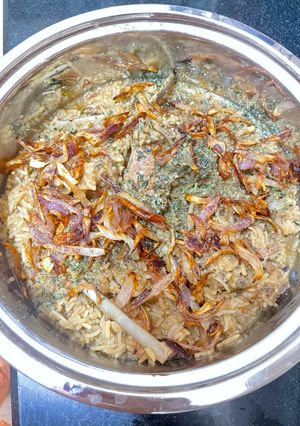 मटन पुलाव (mutton pulao recipe in hindi) रेसिपी मुख्य फोटो