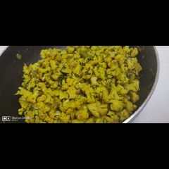 A picture of Gobi Bhaja (it's a odia term).
