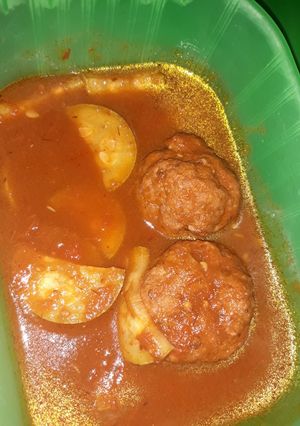 Una foto de Albóndigas enchipotladas
