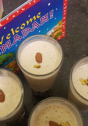 A picture of Date and banana milk shake.