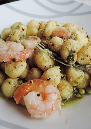 Foto di Gnocchetti di patate e mazzancolle con pesto di pistacchio di Bronte