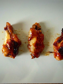 Una foto de Alitas de pollo Teriyaki