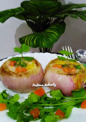 A picture of Poached Egg in Grilled Onion Bowl.