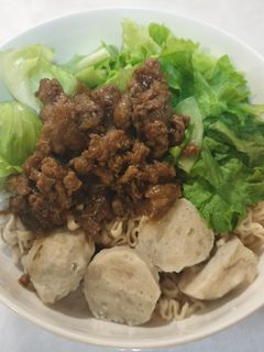 肉燥乾麵-微波爐就搞定 的食譜成品照片