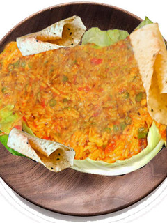 સીઝલર ખીચડી(khichdi sizzler recipe in gujarati) રેસીપી મુખ્ય ફોટો