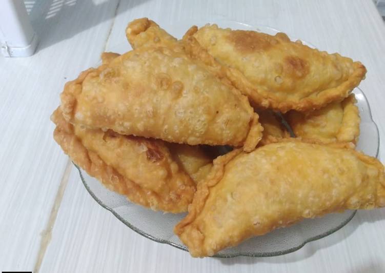 Pastel ala Desi Kartika