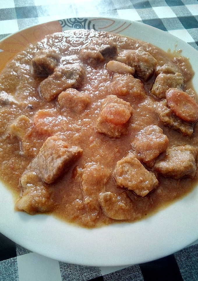 Una foto de Ternera estofada con champiñones