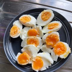 Perfect Hard Boiled Eggs A picture of Perfect Hard Boiled Eggs.